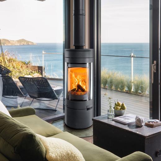 Load image into Gallery viewer, Hunter Halo Radial Wood Stove - Black
